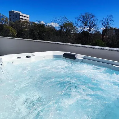 Miema With Jacuzzi Apartment Zadar